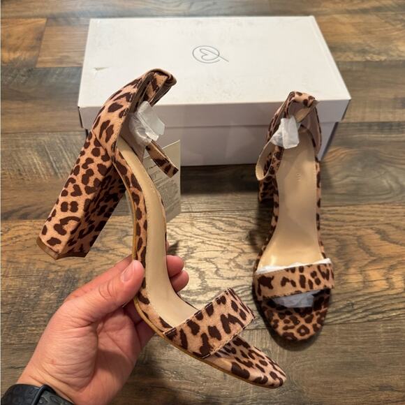 The Drop Rebecca Leopard Print Block Heel Sandals Women’s Size 9 New w/ Box - Picture 1 of 7